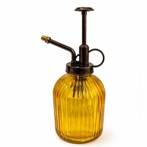 Vintage Style Amber Glass Plant Mister – Ribbed Spray Bottle 🌿